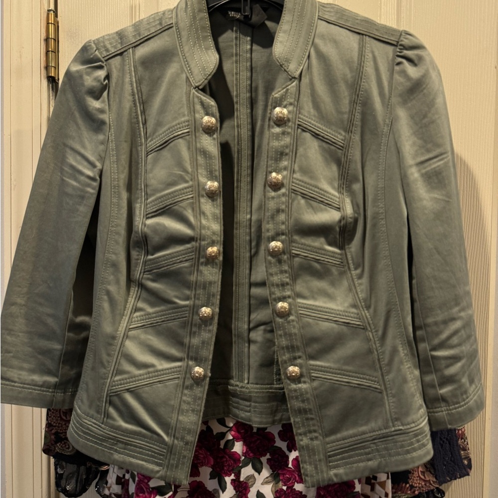 WHBM Size 2 military style jacket 3/4 sleeve excellent condition
